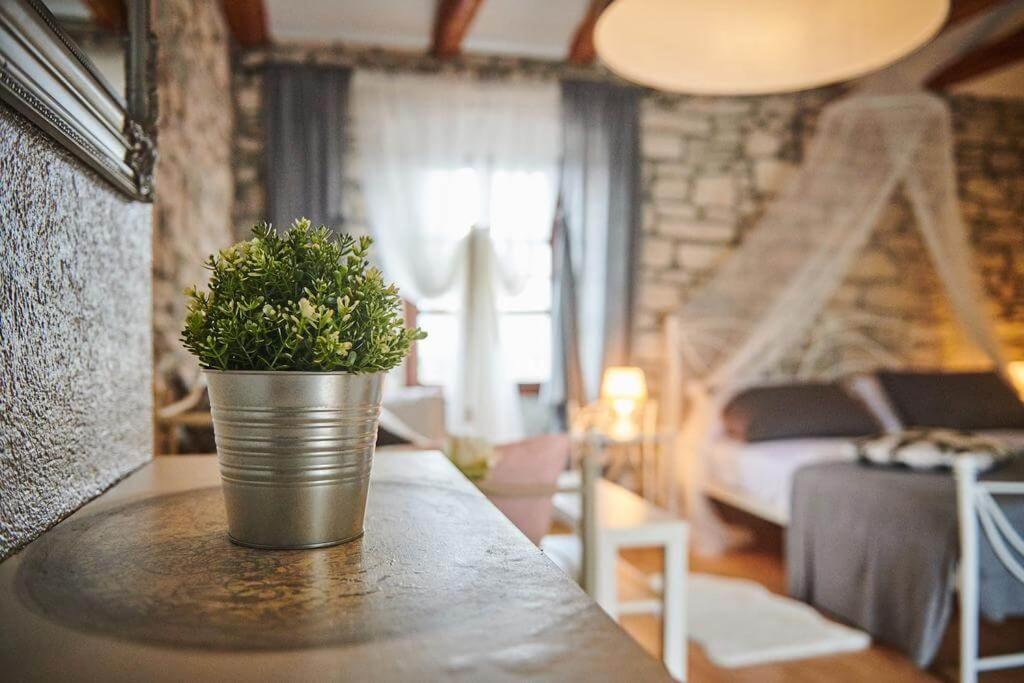 Rooms Konoba Pjero Buje Eksteriør bilde
